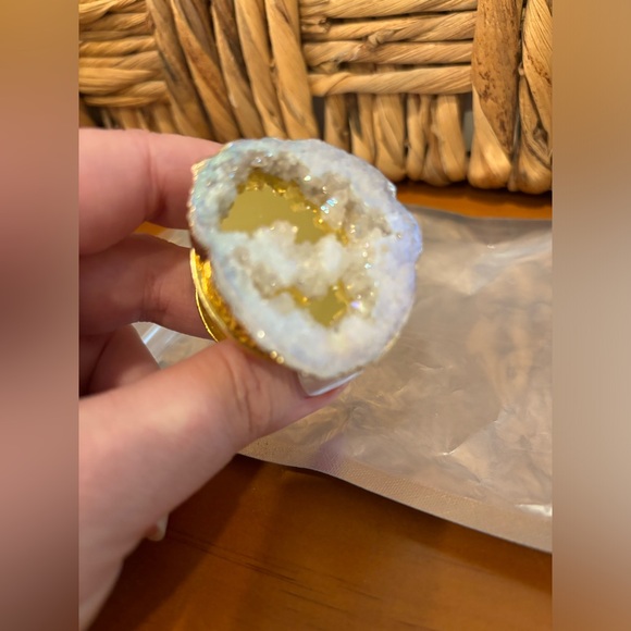 Druzy rock pop socket. NWT. - Picture 11 of 11